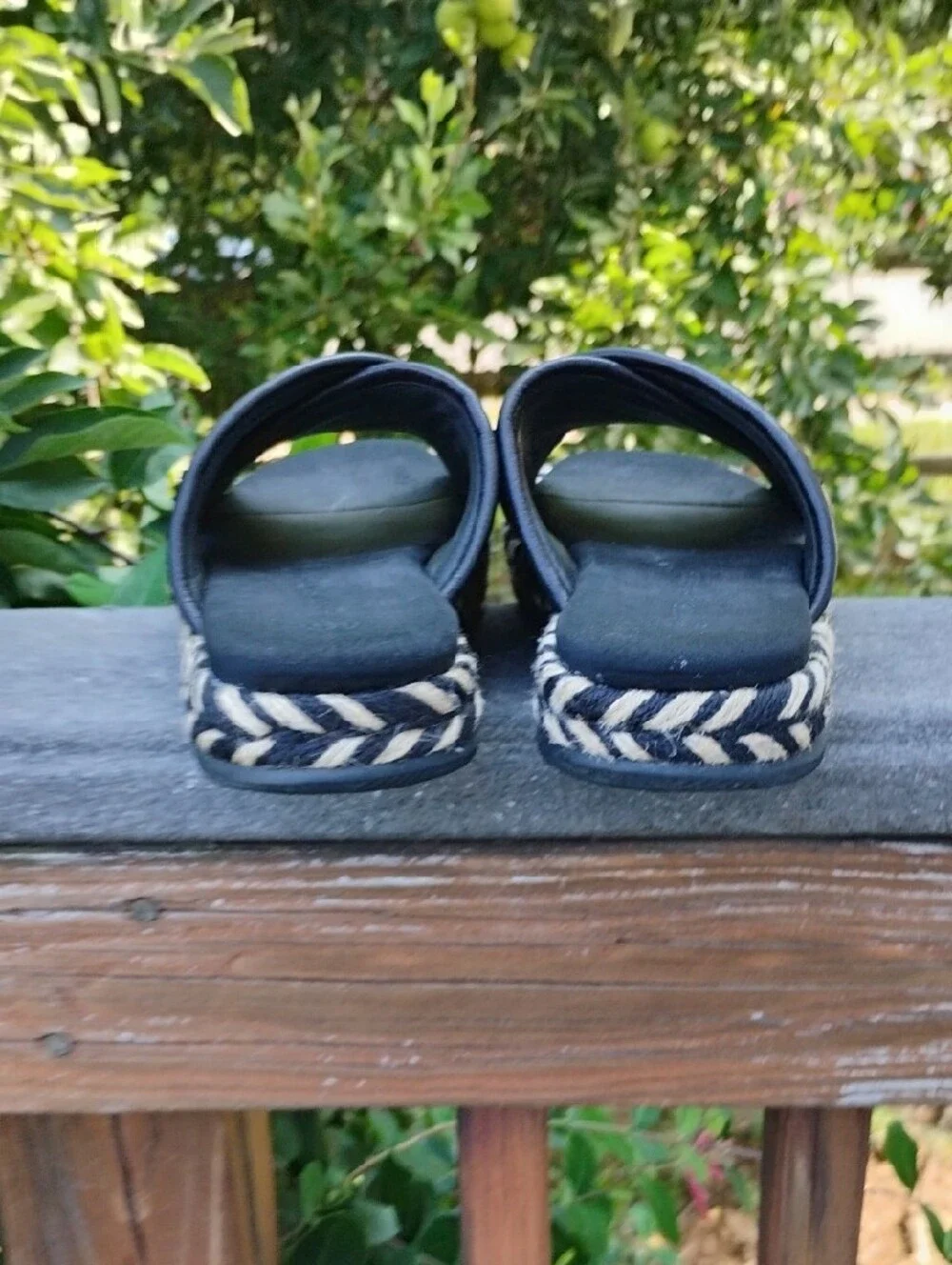 EUC Tory Burch Black Leather Criss Cross Jute Espadrilles Slides Resort - 8.5